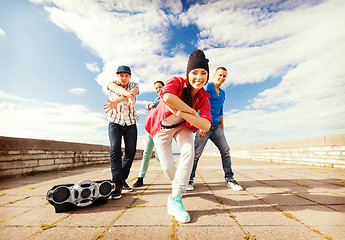 Image showing group of teenagers dancing