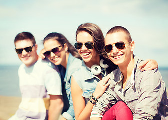 Image showing group of teenagers hanging out