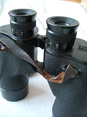 Image showing binoculars