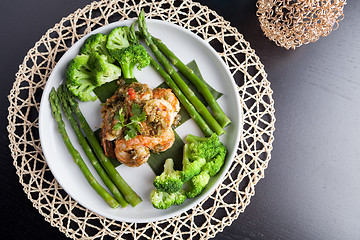 Image showing Shrimp Scampi with Asparagus and Broccoli