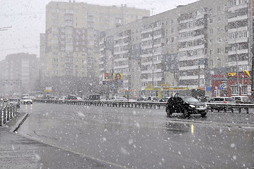 Image showing Heavy snowfall on April 25, 2014 in Tyumen.