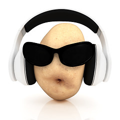 Image showing potato with sun glass and headphones front 