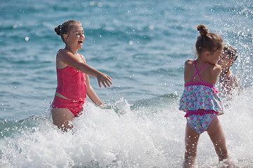 Image showing Happy children and sea