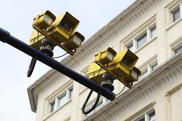 Image showing specs speed cameras which measure average speed between two poin