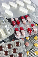 Image showing Pills