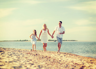 Image showing happy family at the seaside