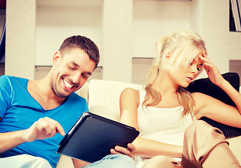 Image showing couple with tablet PC