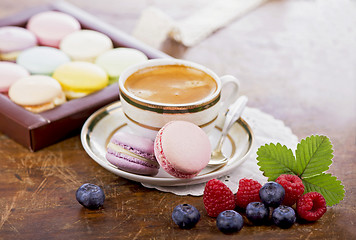 Image showing Coffee and French macaroons