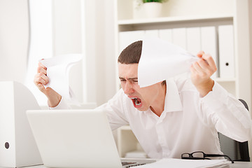 Image showing Angry man screaming