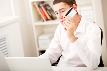 Image showing man with credit card