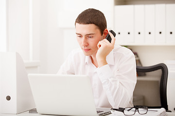 Image showing man working and using laptop