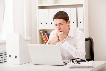 Image showing man working on laptop