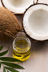 Image showing Coconut and coconut oil 