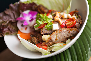 Image showing Thai Salad with Crispy Duck