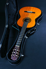 Image showing acoustic guitar