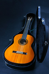 Image showing acoustic guitar