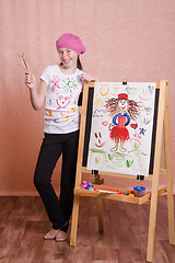 Image showing The girl drew a picture in art school