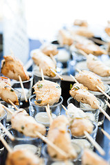 Image showing Chicken pieces on skewers