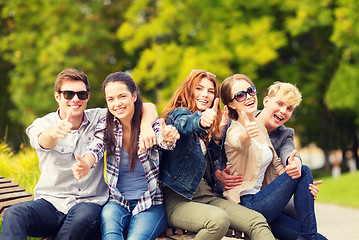 Image showing group of students or teenagers showing thumbs up