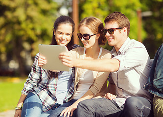 Image showing teenagers taking photo outside