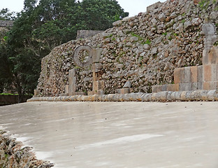 Image showing mayan temple detail in Uxmal