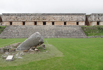 Image showing mayan temple in Uxmal