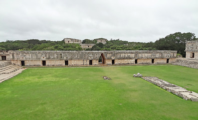 Image showing mayan temple in Uxmal