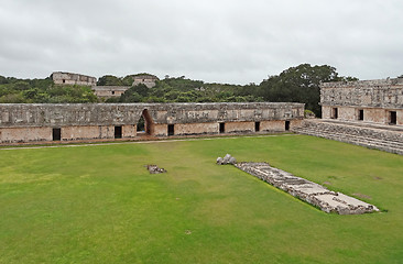 Image showing mayan temple in Uxmal