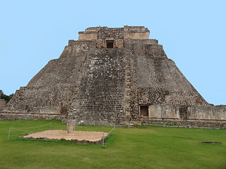 Image showing pyramid of the magician