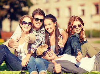 Image showing group of students or teenagers showing thumbs up