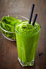 Image showing glass of green smoothie