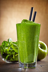 Image showing glass of green smoothie