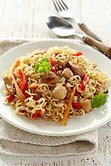 Image showing Noodles with chicken and vegetables