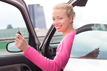 Image showing Woman driver showing car keys.