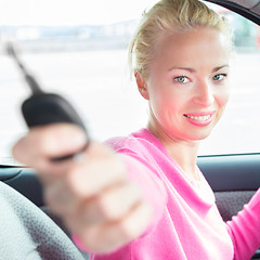 Image showing Woman driver showing car keys.