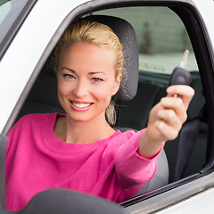 Image showing Woman driver showing car keys.