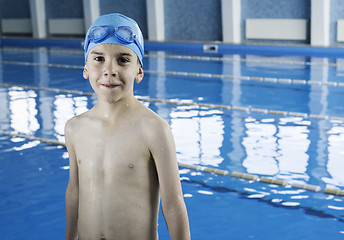 Image showing Child in swimming pool