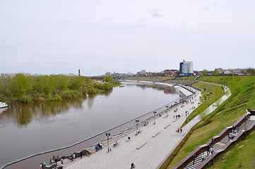 Image showing The embankment in Tyumen. Spring flood of the Tura River.