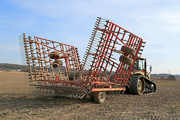 Image showing Caterpillar Challenger Crawler Tractor and Potila Seedbed Cultiv