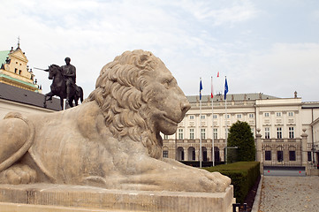 Image showing presidential palace Koniecpolski Palace with lion statues Warsaw