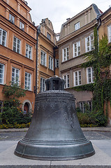 Image showing Cracked bell.