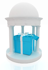 Image showing Gift box in rotunda 