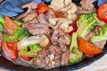 Image showing meat with vegetables