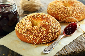 Image showing Bagels with sesame seeds closeup.