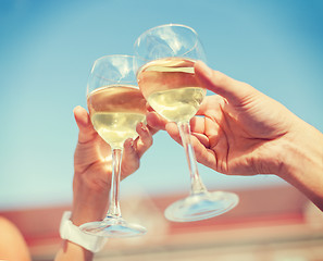 Image showing couple drinking wine in cafe