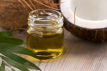 Image showing Coconut and coconut oil 