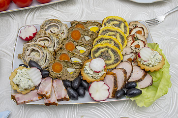 Image showing Sliced food arrangement