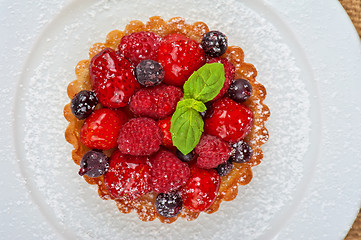 Image showing Cake with fresh berries