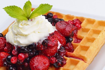 Image showing fruit wafel