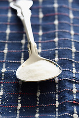 Image showing A spoon of sugar
